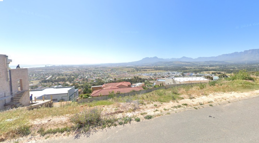 0 Bedroom Property for Sale in Mountainside Western Cape
